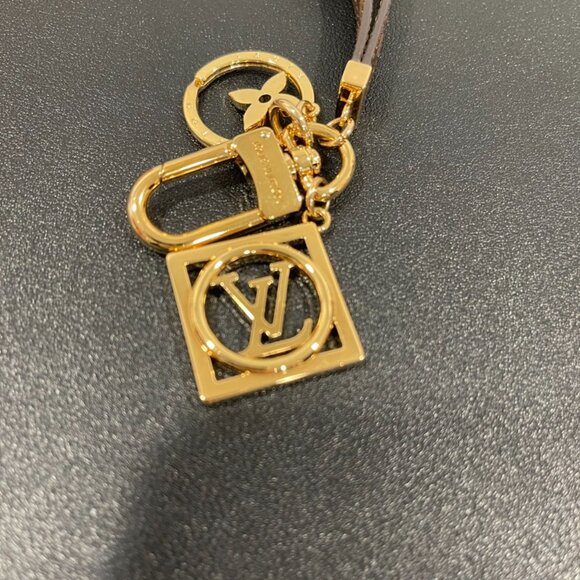 Louis Vuitton Monogram Dauphine Bag Charm/Key Holder (JB1136) - Picture 3 of 3